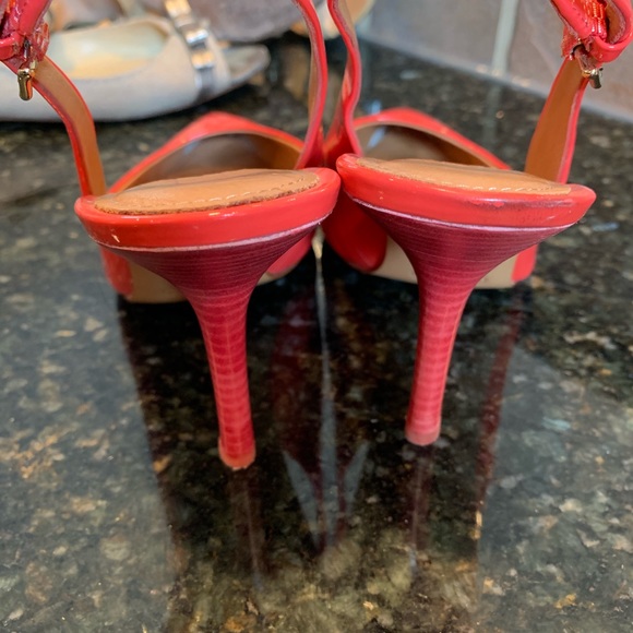 Coach coral/pink heels size 9 - Picture 3 of 3